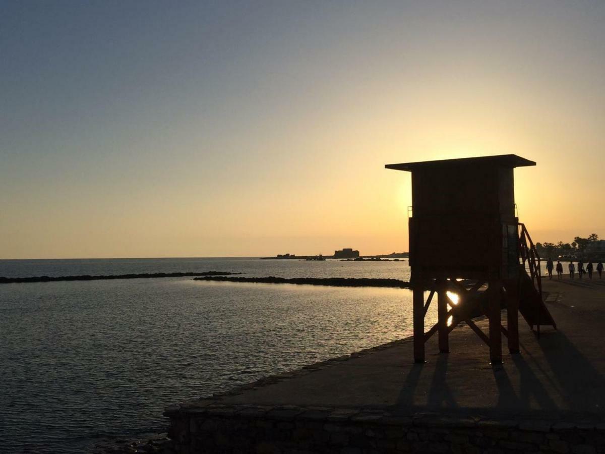 Phaedrus Living: Seaside Luxury Flat Lighthouse 67 Lejlighed Paphos Eksteriør billede