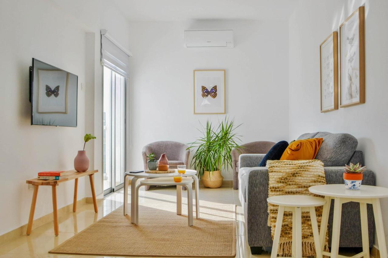 Phaedrus Living: Seaside Luxury Flat Lighthouse 67 Lejlighed Paphos Eksteriør billede
