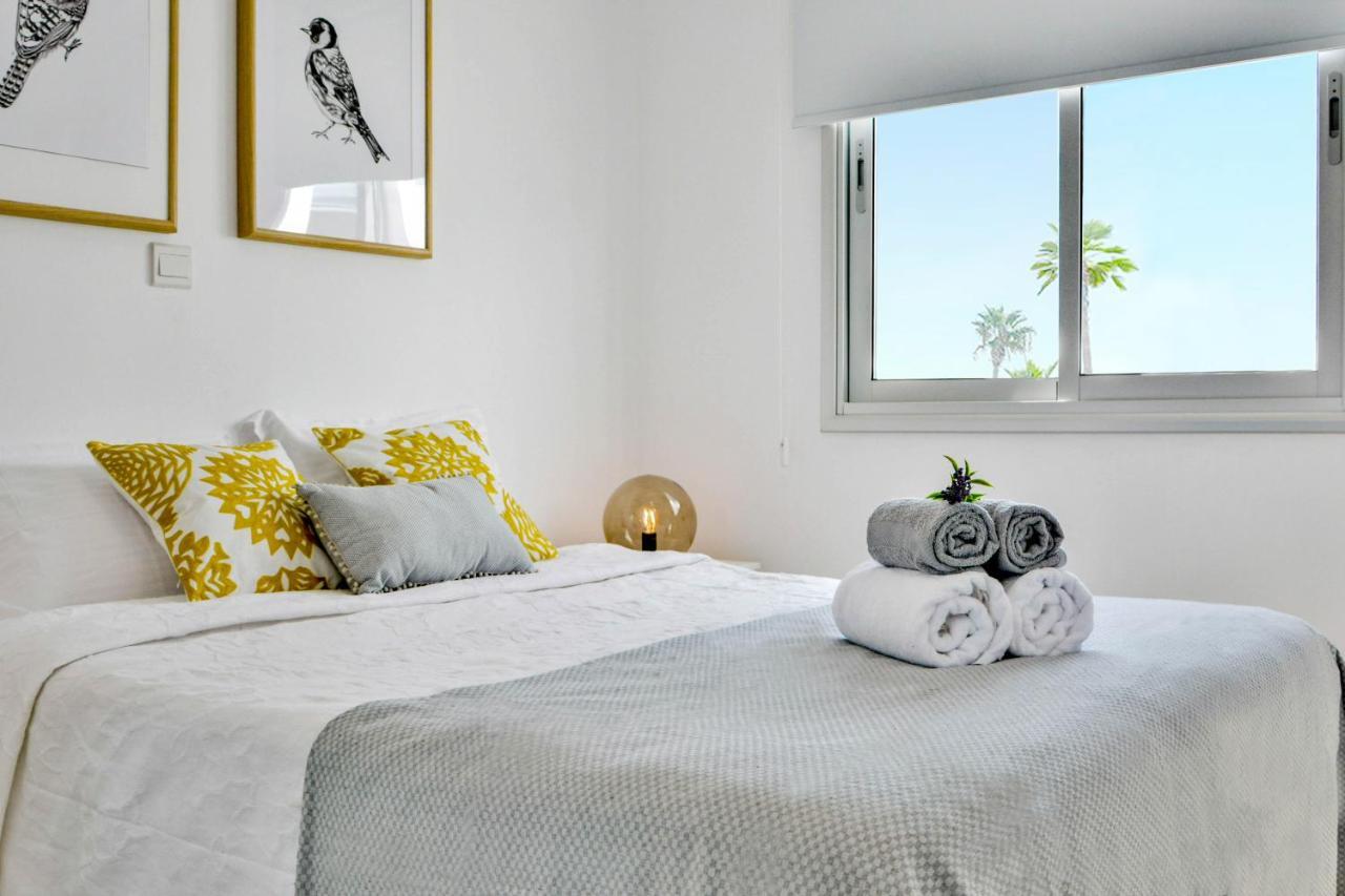 Phaedrus Living: Seaside Luxury Flat Lighthouse 67 Lejlighed Paphos Eksteriør billede